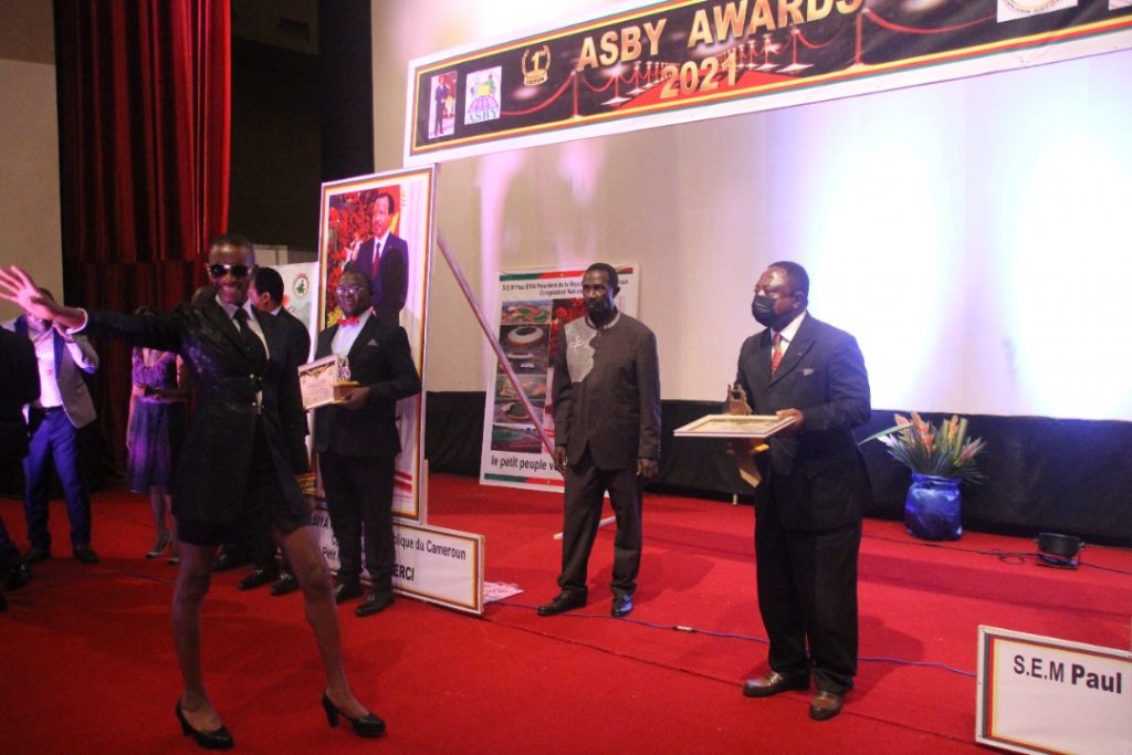 Commerce : Françoise Puene récompensé par les Bayam-Selam